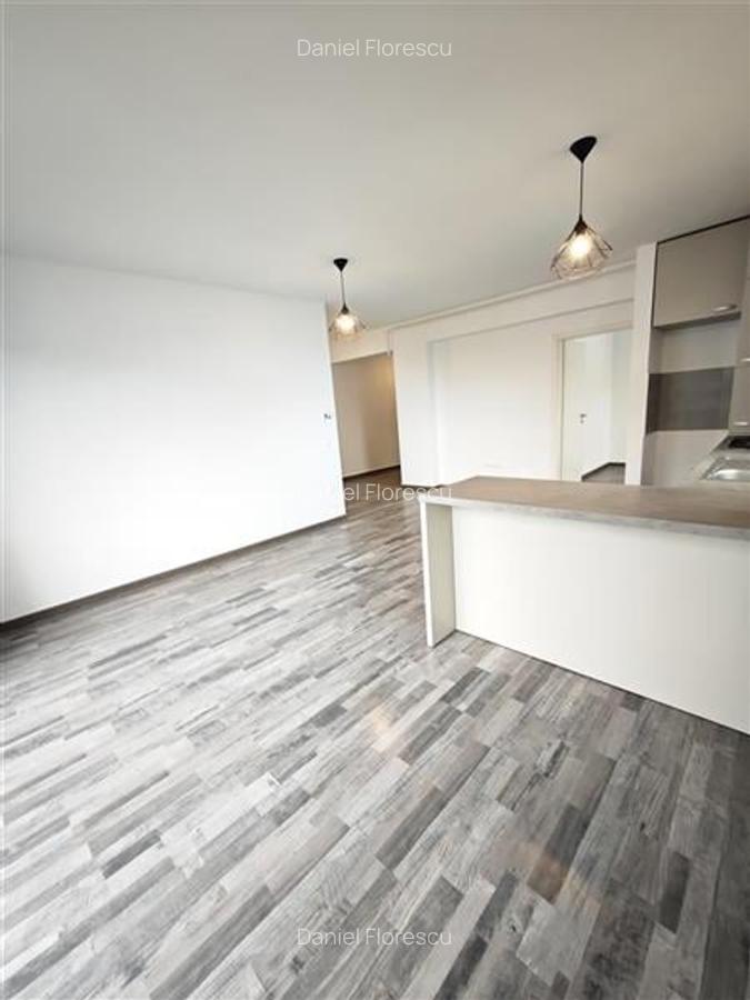 Vanzare apartament 3 camere, Avantgarden, etaj 6/6, parcare - 13