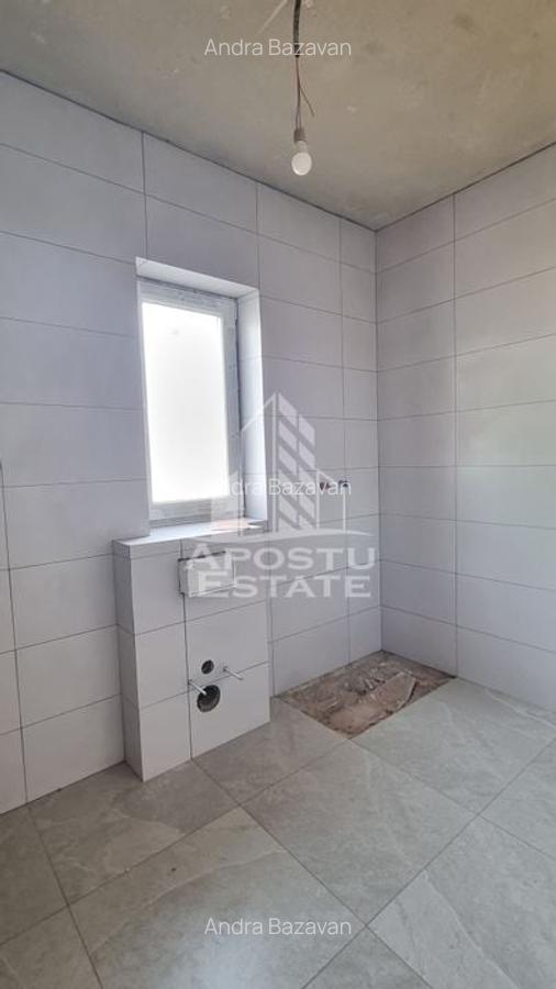 Jumatate de duplex pe parter cu 3 camere si 2 bai, Sag - 7