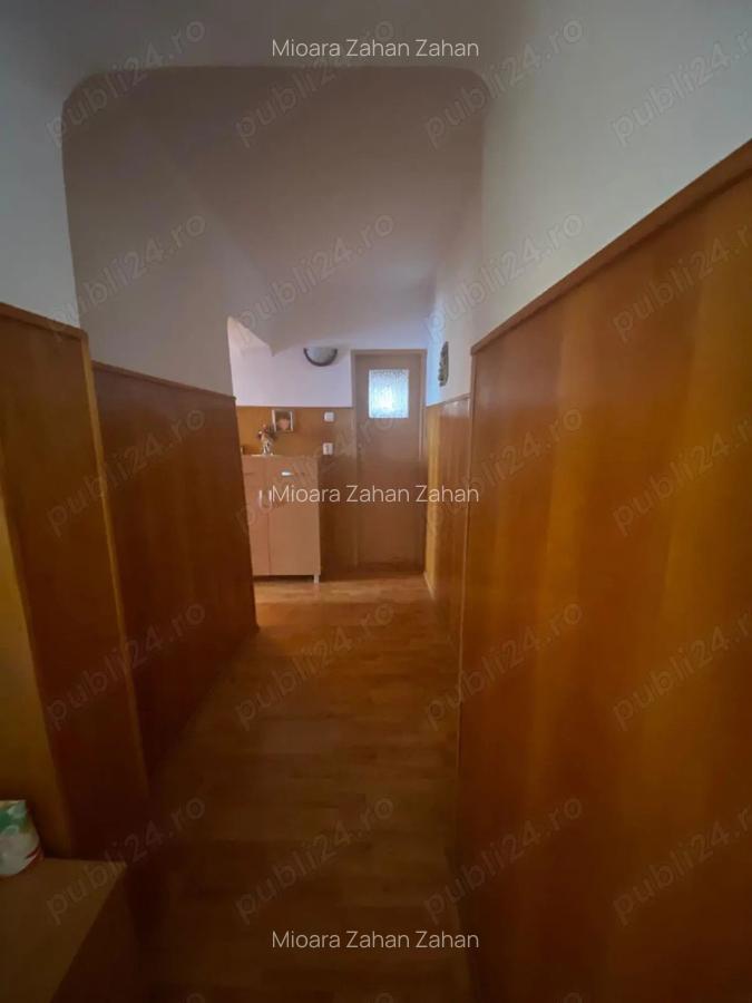 Inchiriez apartament 3 camere - 5 Inchiriez apartament 3 camere - 5