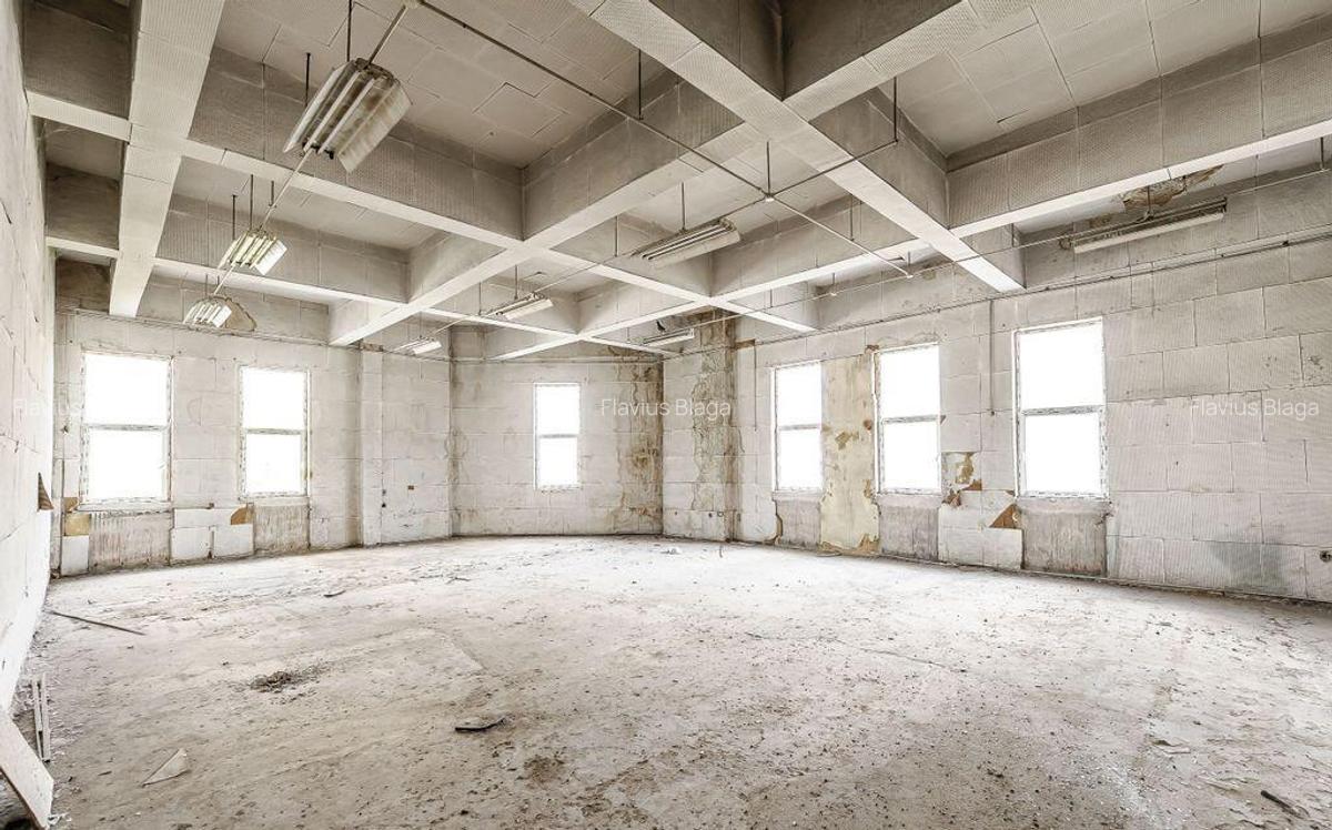 Cladire ultracentrala de vanzare Bulevardul Decebal Co... - 3 Cladire ultracentrala de vanzare Bulevardul Decebal Co... - 3