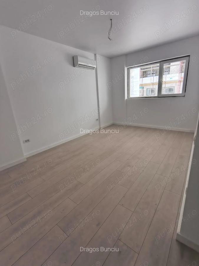 Garsoniera langa Metrou, pe parter, pentru birou, sau locuit cu mobila dvs - 5