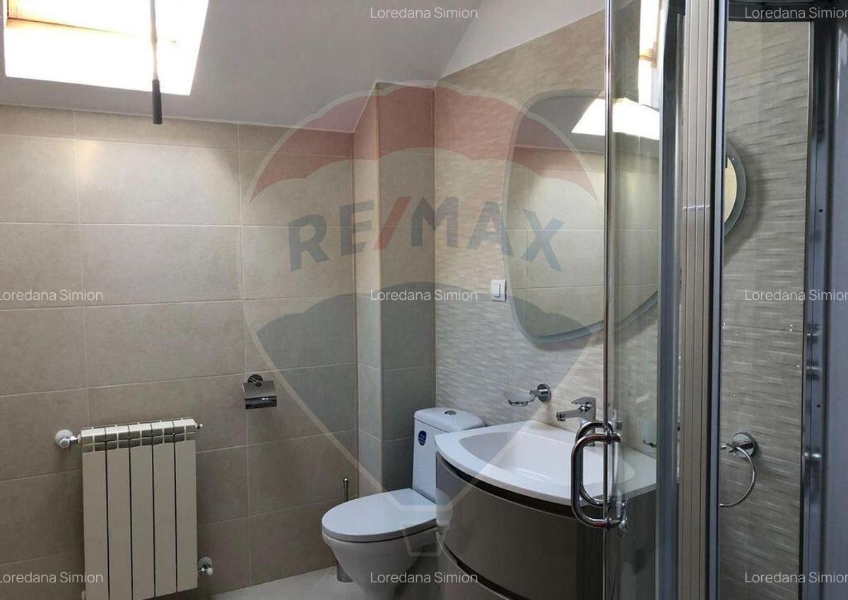 Casa / Vila Exclusivista cu Piscina de Inchiriat Blvd I... - 9