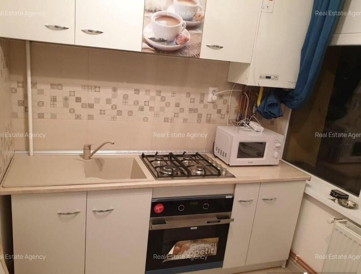 1 camera in zona Medicinei - 3 1 camera in zona Medicinei - 3