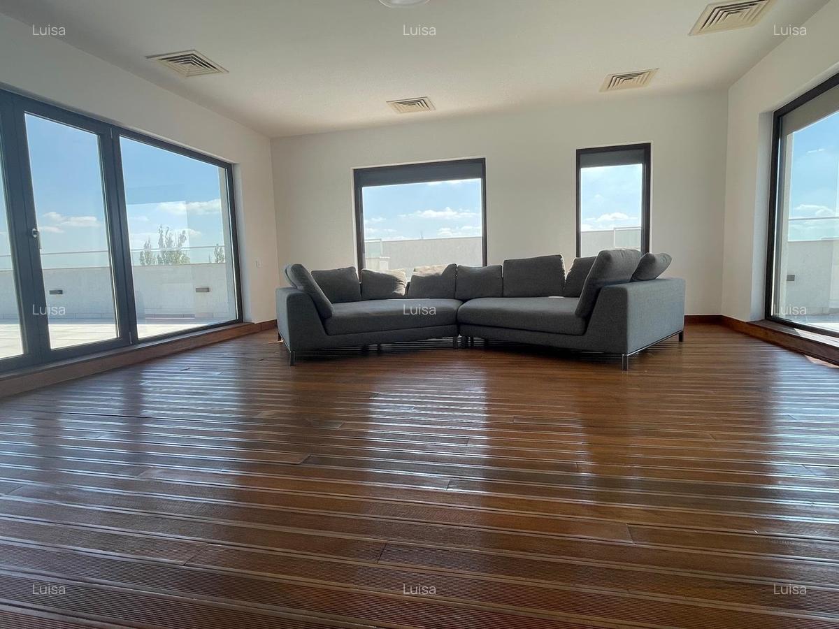 Penthouse de lux cu vedere spectaculoasa pe Lacul Grivita - 16