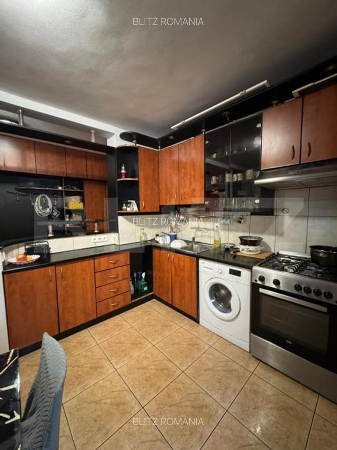 Apartament cu 4 camere - 94 mp - Sebastian - 2