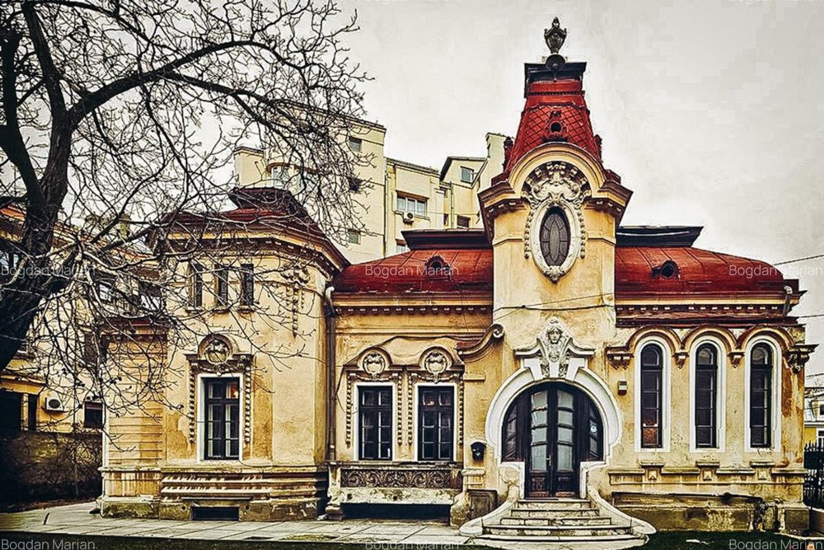 Casa de epoca in inima Bucure?tiului Lascar Catargiu / Pia?a Romana - 1