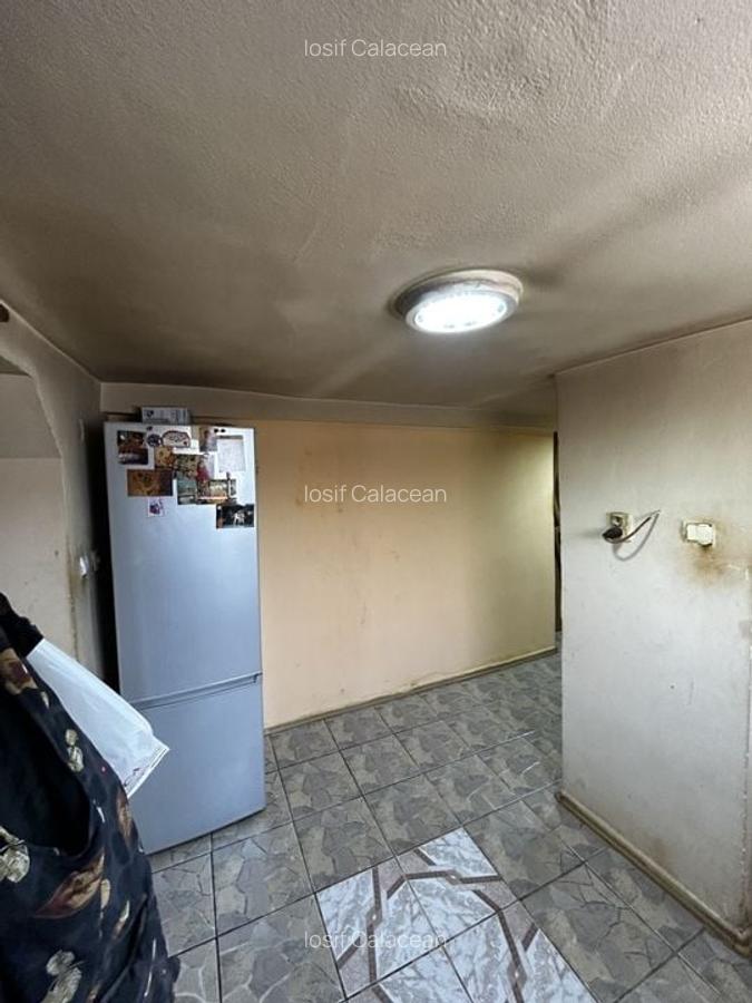 Casa 8 Camere Cu Teren 1500mp In Cermei - 24