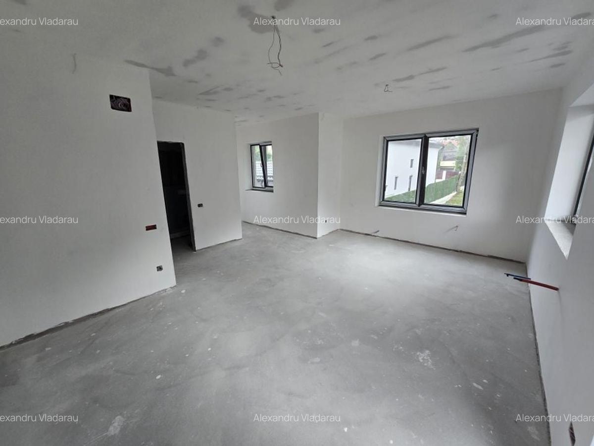 Apartament cu 2 camere + loc de parcare - Busteni - Zamora - 1