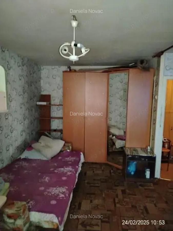 Oferim spre inchiriere garsoniera in zona Piata Iancului - 1