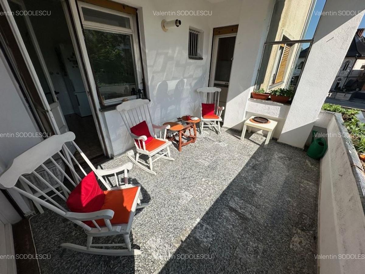 Apartament 5 camere in imobil tip asociatie zona Centrala - 25