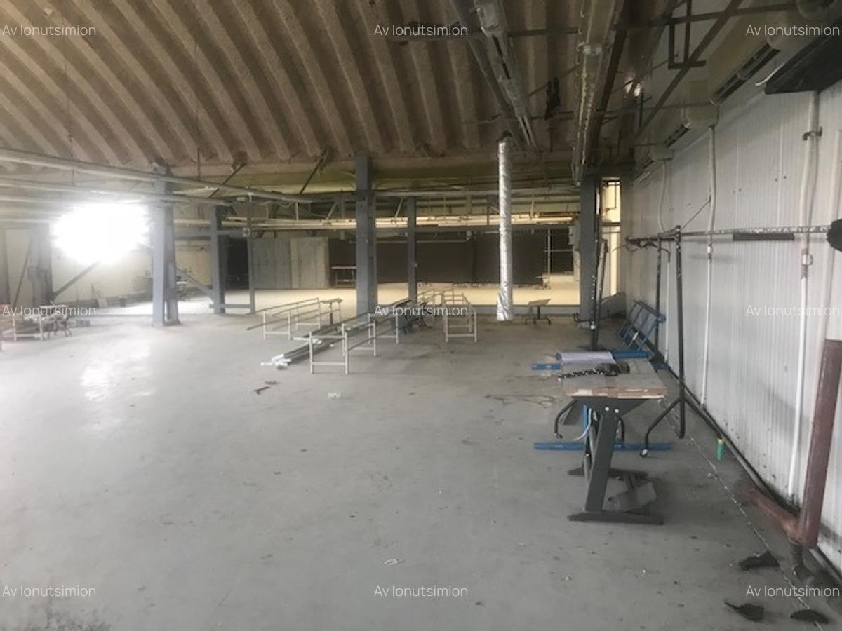 Hala productie si depozitare 2800 mp  Central VALENII DE MUNTE - PH acces TIR - 13