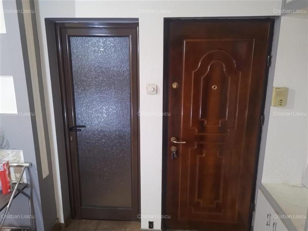 Apartament 2 camere decomandat etaj 4 zona Lipovei - 10