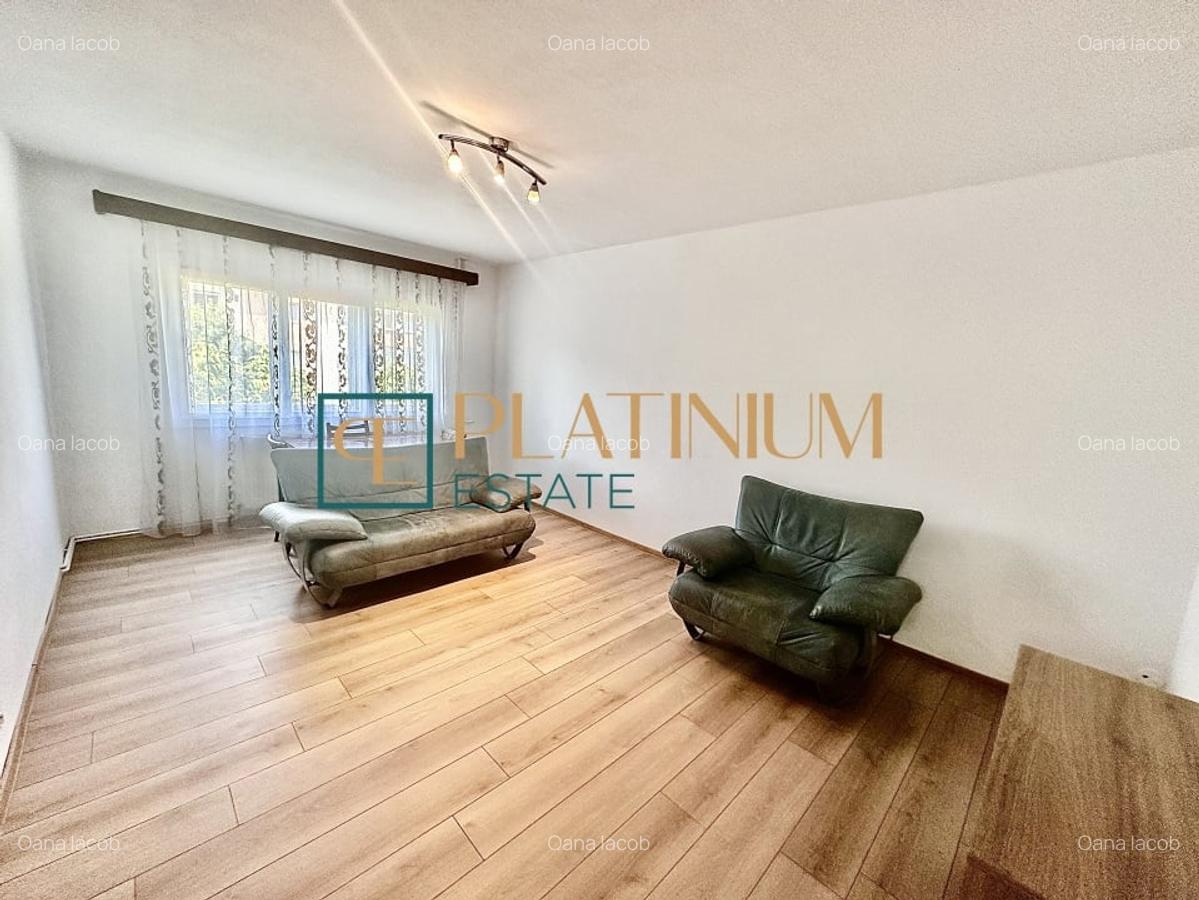 Apartament cu 3 camere decomandat în Girocului - 5