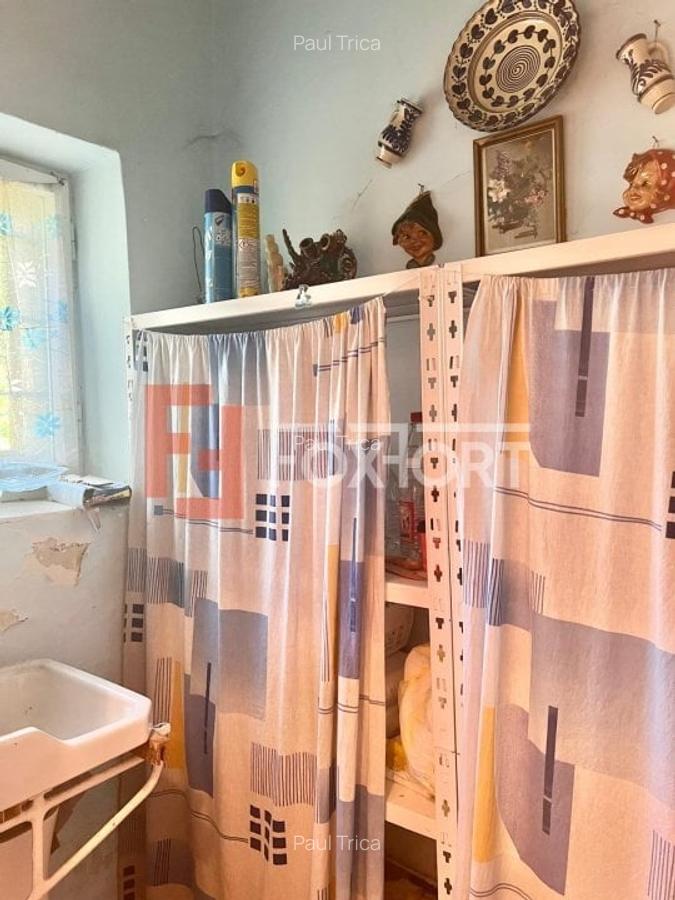 Casa de vanzare la curte comuna Zona Lunei - COMISION 0% - 15