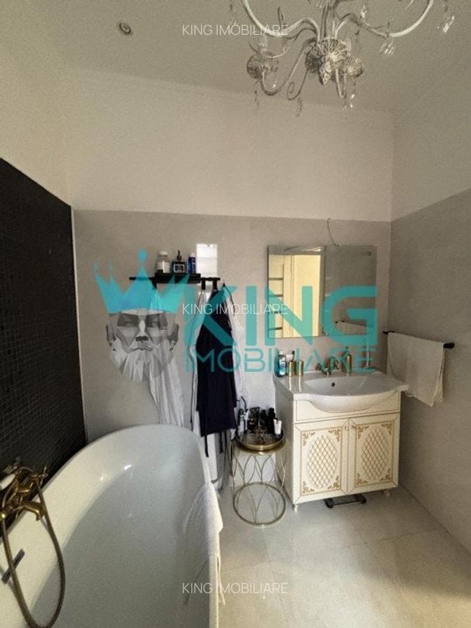 Apartament cu 4 camere decomandat în Central - 5