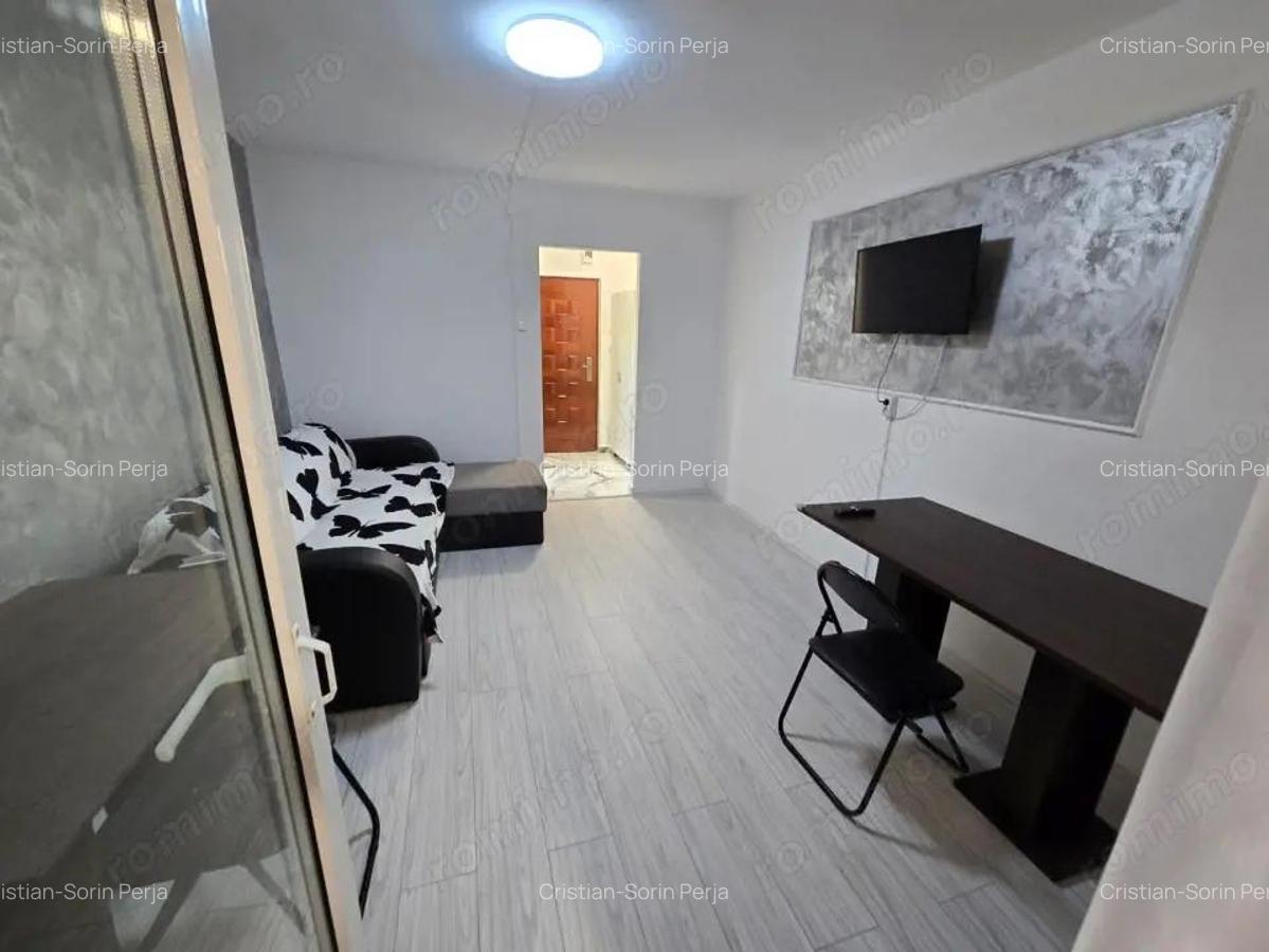 Garsoniera, Zona Bere, Mobilata ?i Utilata - 2 Garsoniera, Zona Bere, Mobilata ?i Utilata - 2