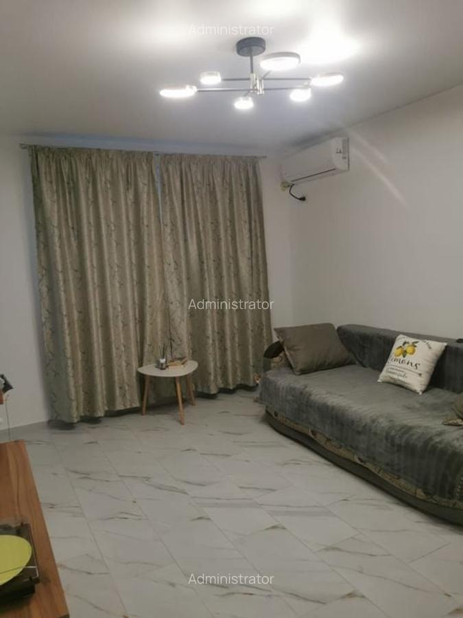 Apartament decomandat, mobilat si utilat, parcare inclusa, Sector 4 - 1