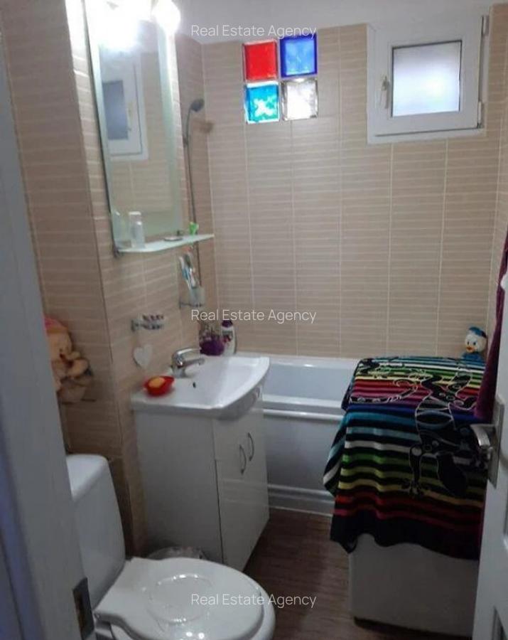 2 camere in zona Spitalul Judetean - 4