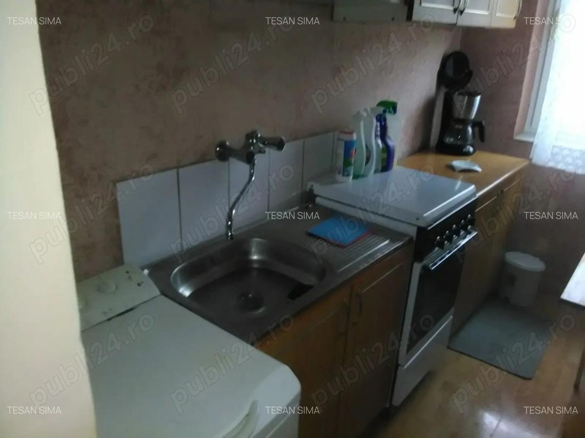 Inchiriez apartament 2 camere - 3