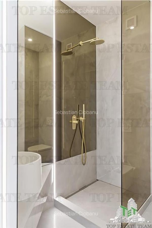 Apartament de vânzare cu 3 camere, Cortina North - 6