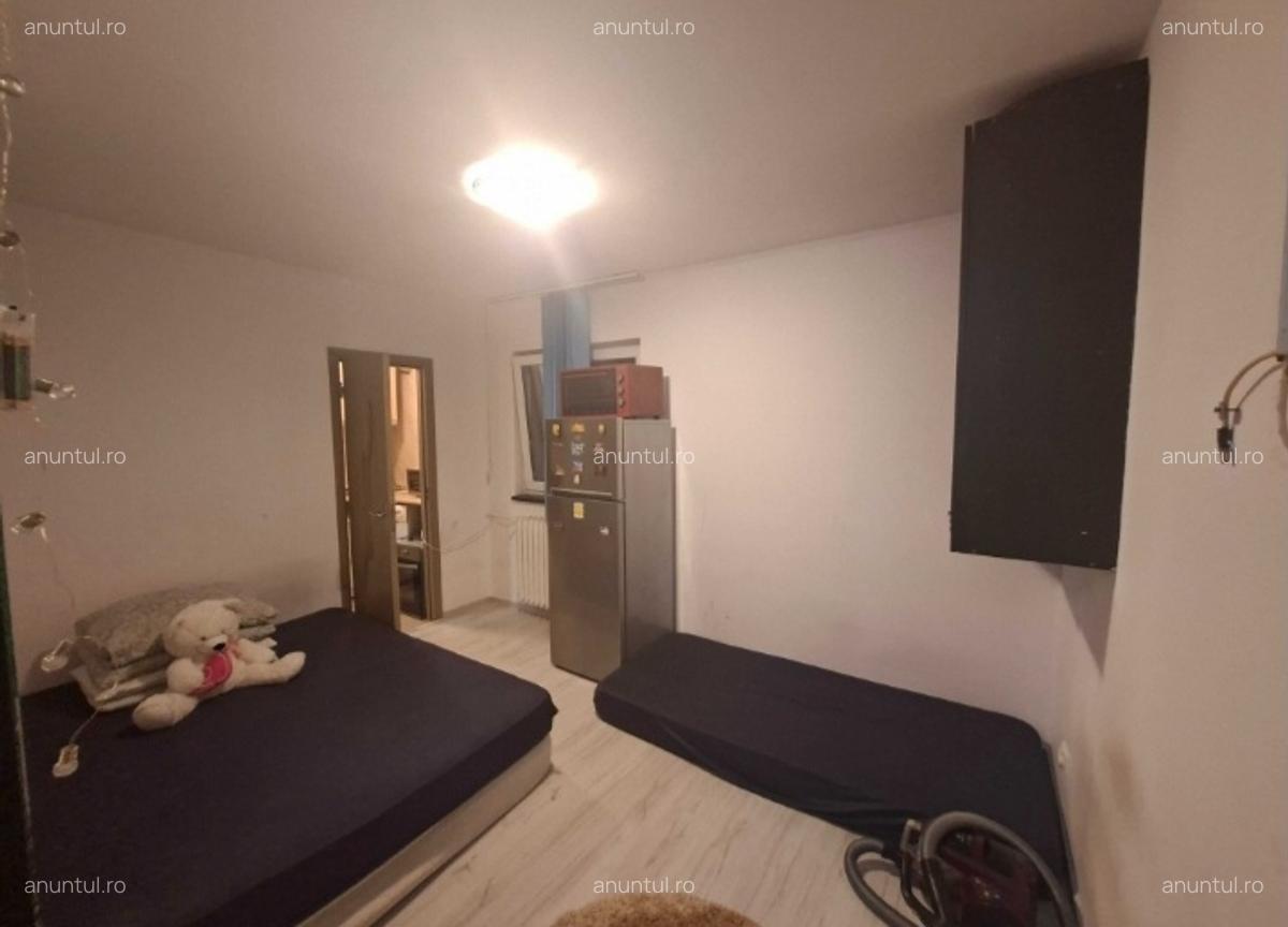 Postavarului, 1 Decembrie - 5