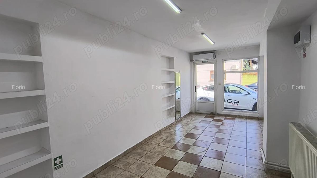 Spatiu comercial de inchiriat = Central= - 5