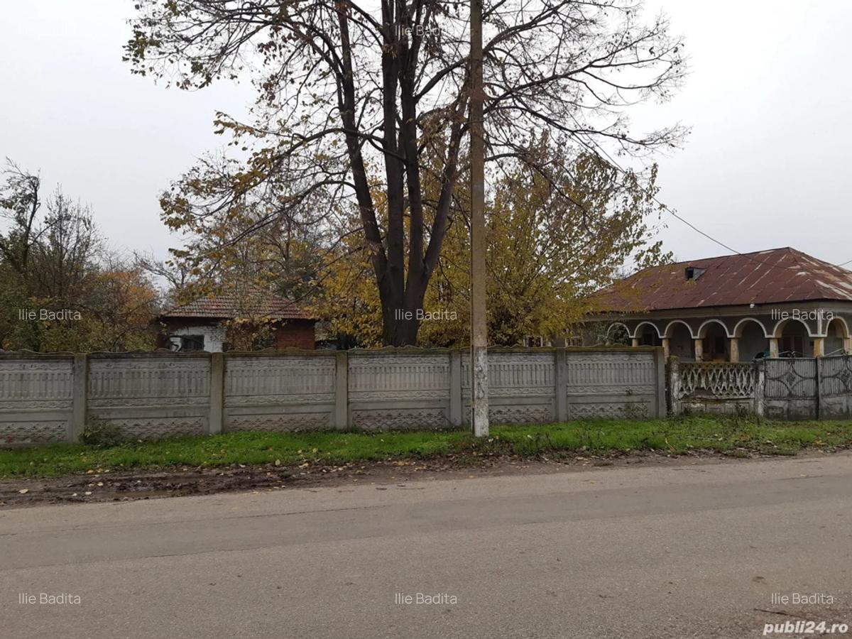 Vand casa si teren=2100mp - 1