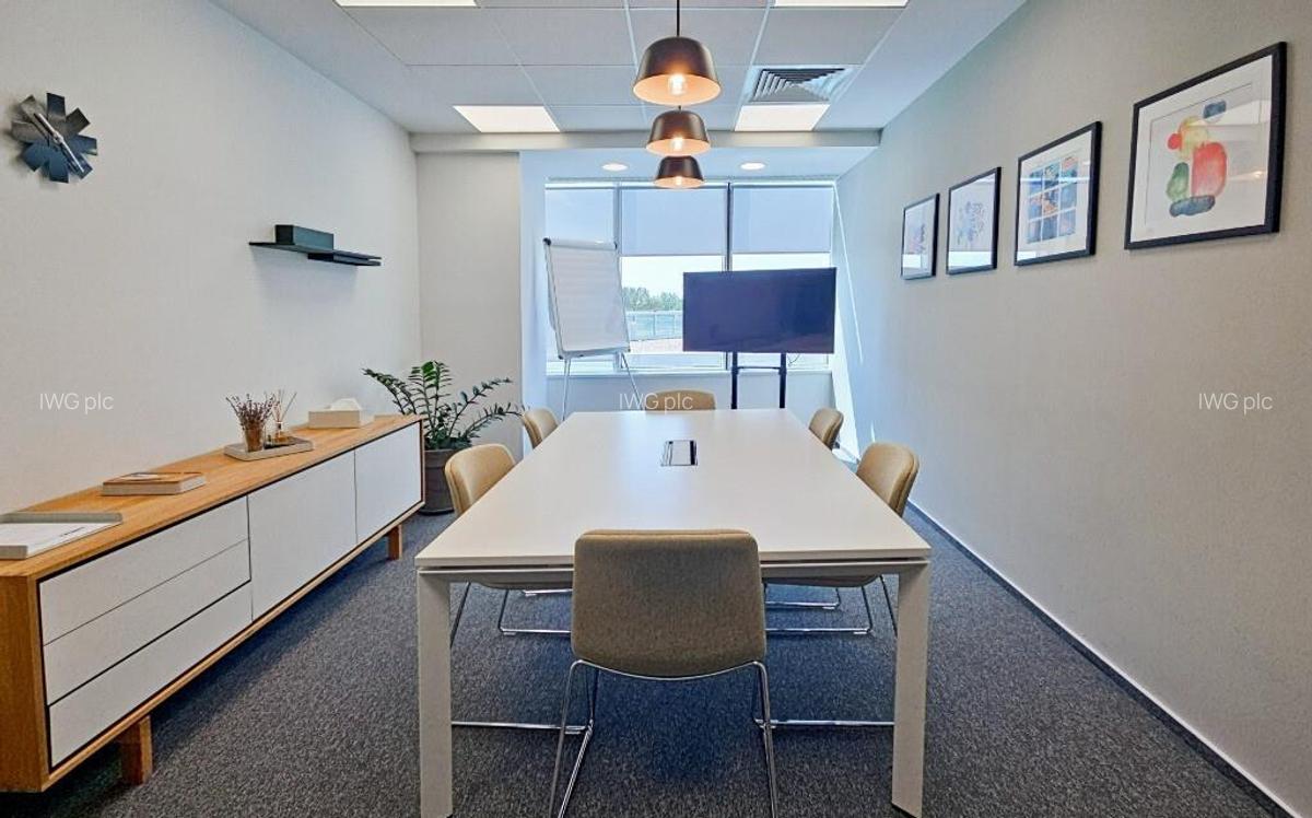 Spa?iu de birou privat pentru 10 persoane in Regus City Gate - 10