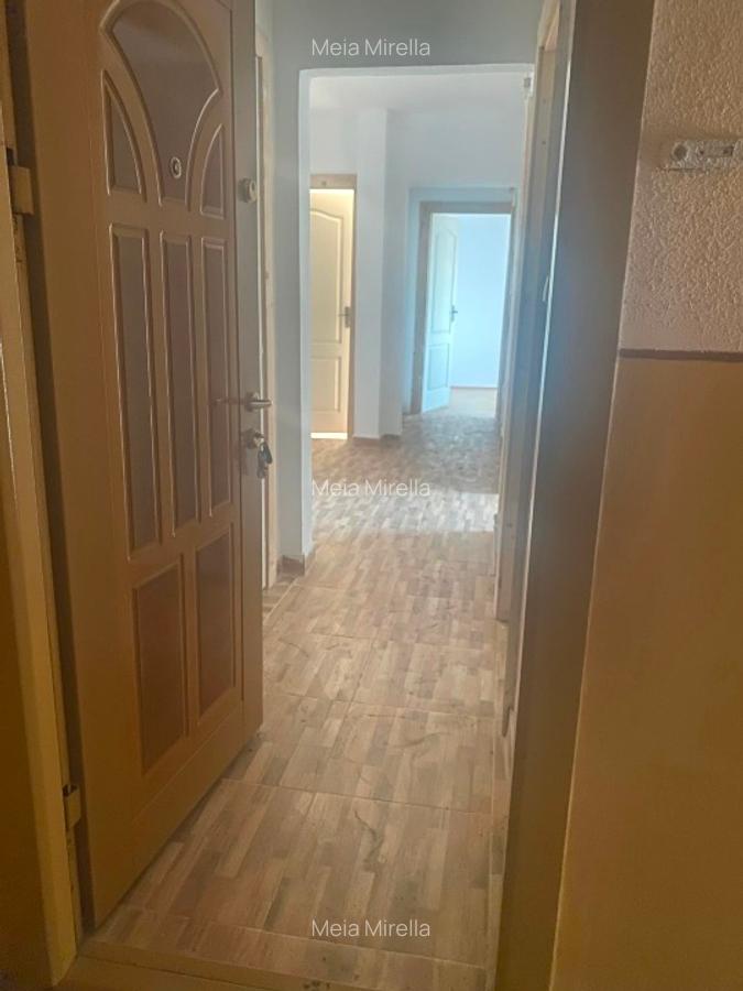 Apartament 3 camere - 2