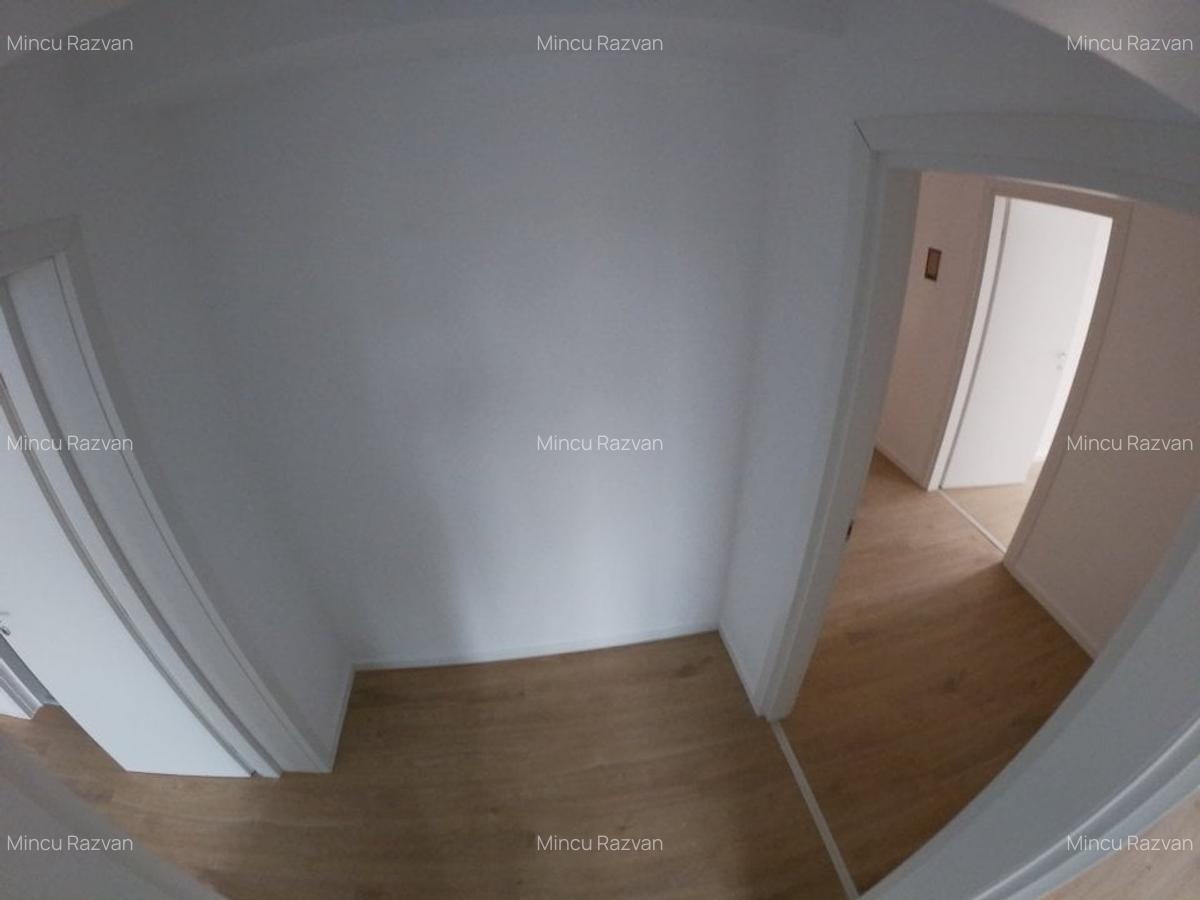 Apartament cu 3 camere decomandat în Băneasa - 10