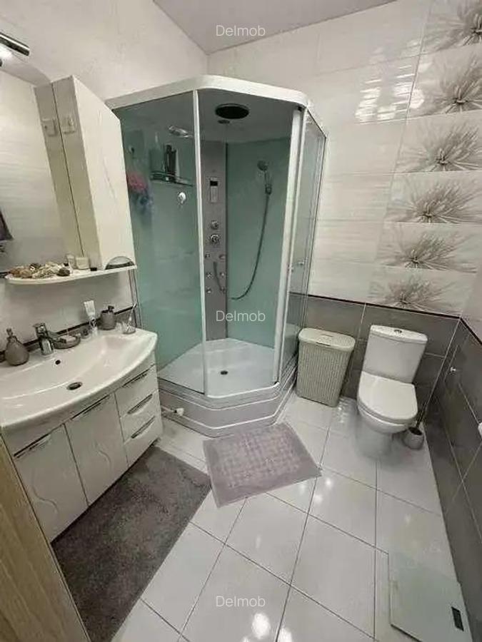 Apartament cu 2 camere in zona Tractorului - 3
