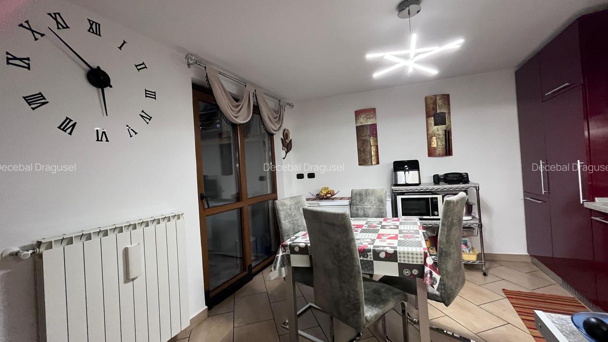 Casa 4 Camere-Singur in Curte-Schei-Cod 4583 - 3