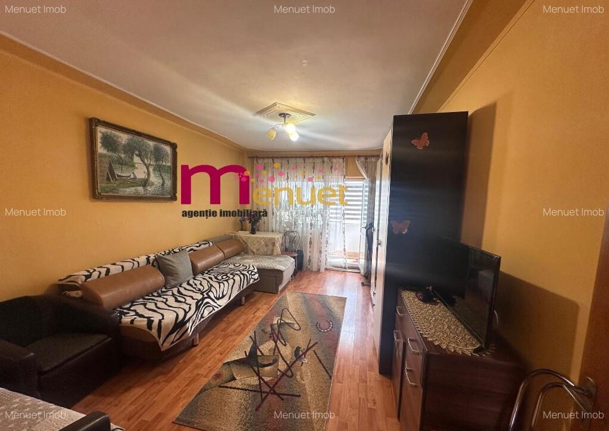 Apartament 2 camere,str.Victoriei,etaj 4+pod - 2