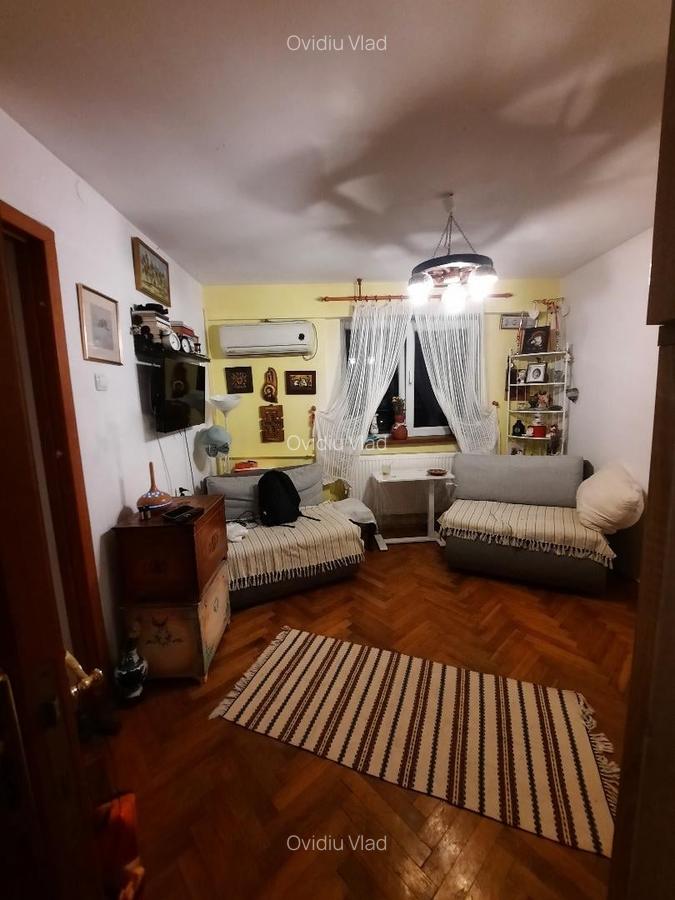 Apartament cu 2 camere semidecomandat, mobilat în Grivița - 10
