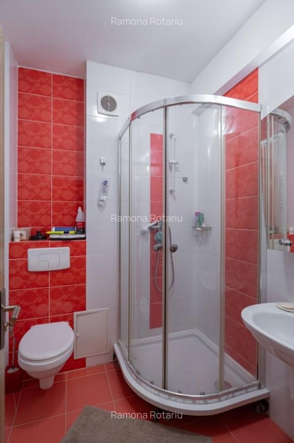 3 camere, 115 mp, Mamaia, zona centrala, pret sub media zonei (1350 euro/mp)! - 12 3 camere, 115 mp, Mamaia, zona centrala, pret sub media zonei (1350 euro/mp)! - 12