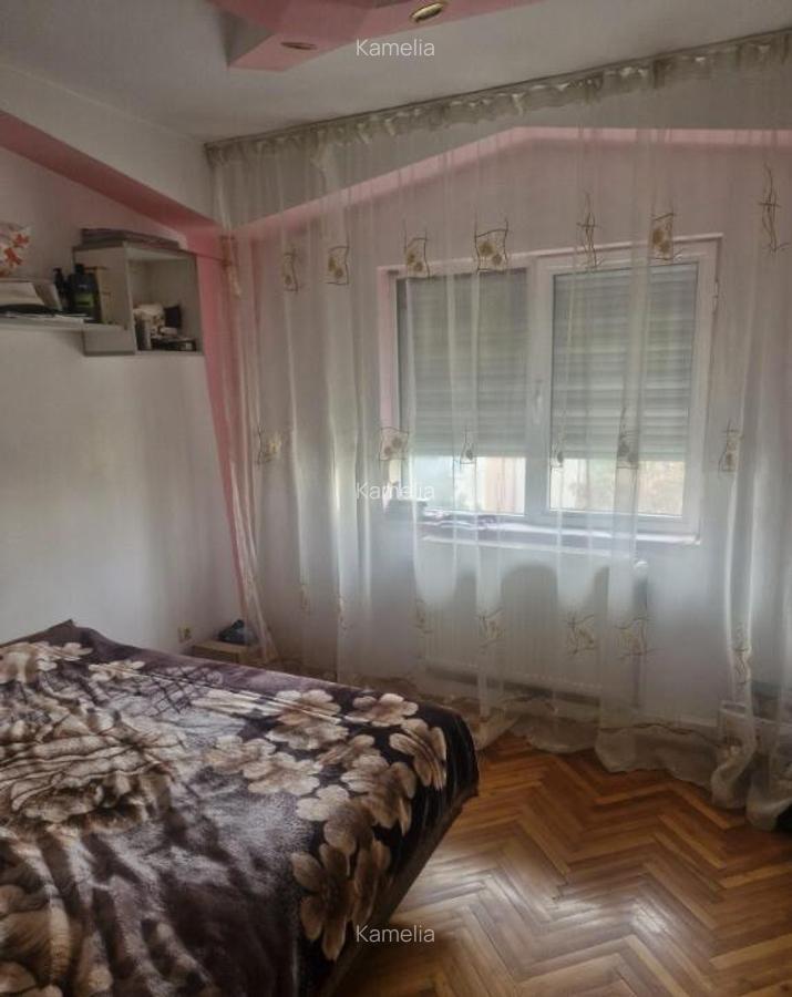 Apartament 3 camere Brosteni - Colegiu - 2