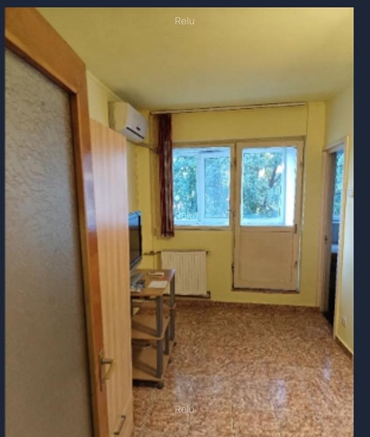 Dristor,Ramnicul Sarat,bl.1983,reabilitat,et 2/10,Amenajata,Libera! - 2