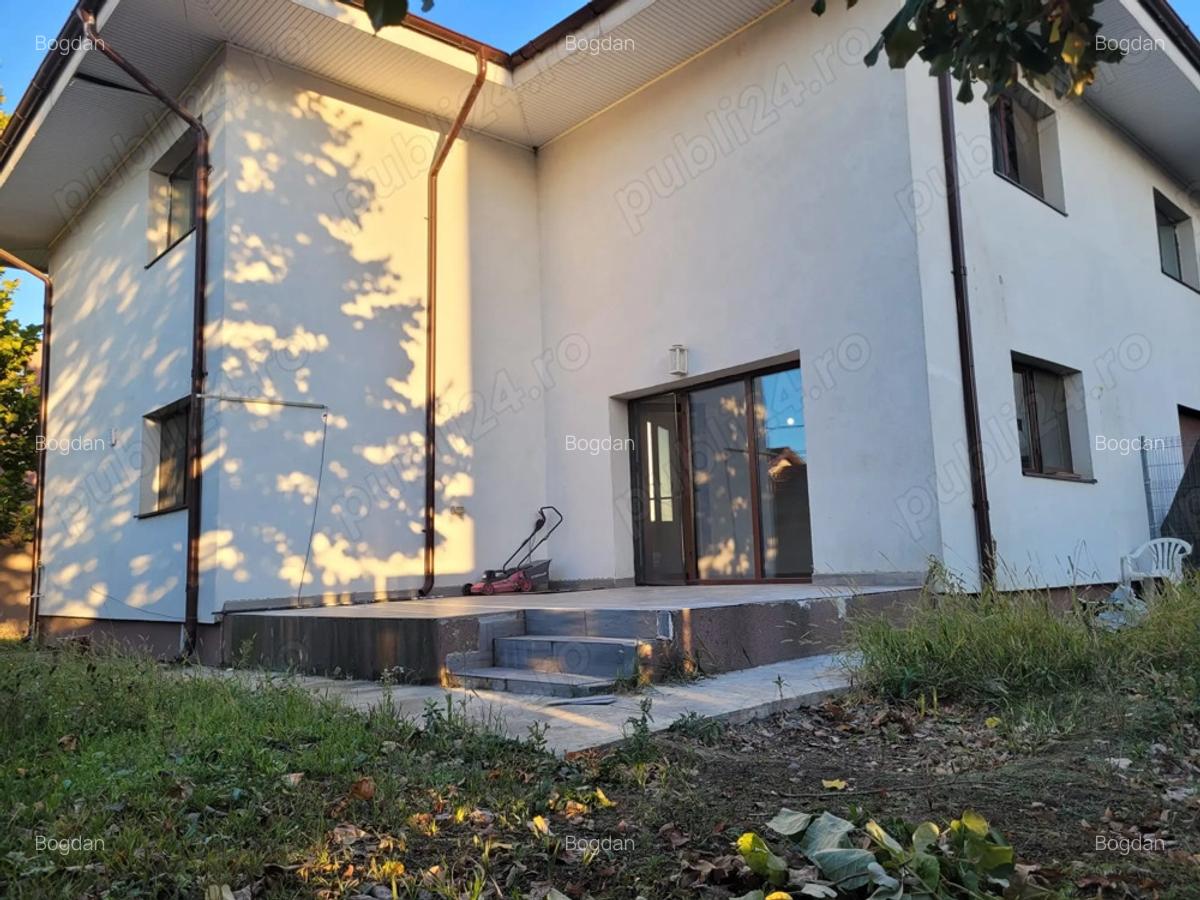 Vila in ansamblu reziden?ial - 5