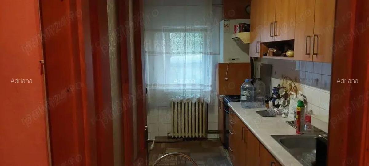 Apartament 3 camere Bucovina parter cu balcon decomandat amenajat centrala proprie - 6