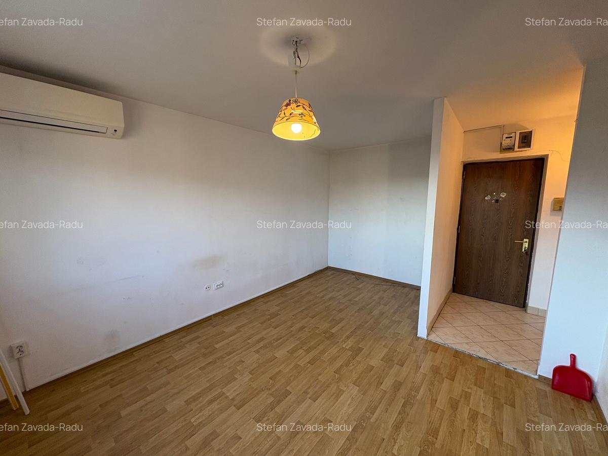 Bloc 1975 mixt - anvelopat - creditabil - 2