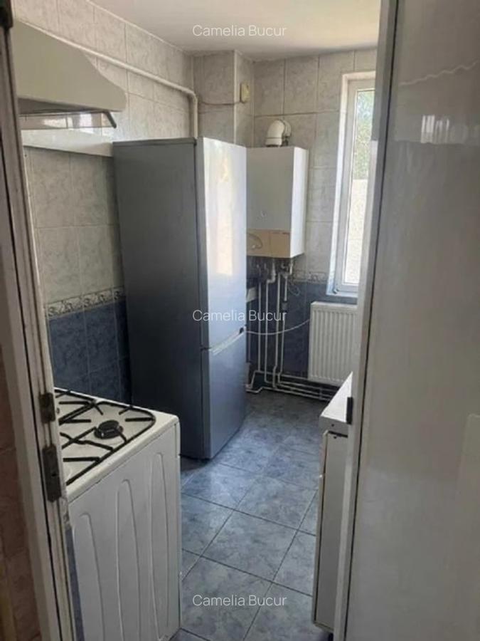 Apartament cu 3 camere - zona Tudor Vladimirescu - 4