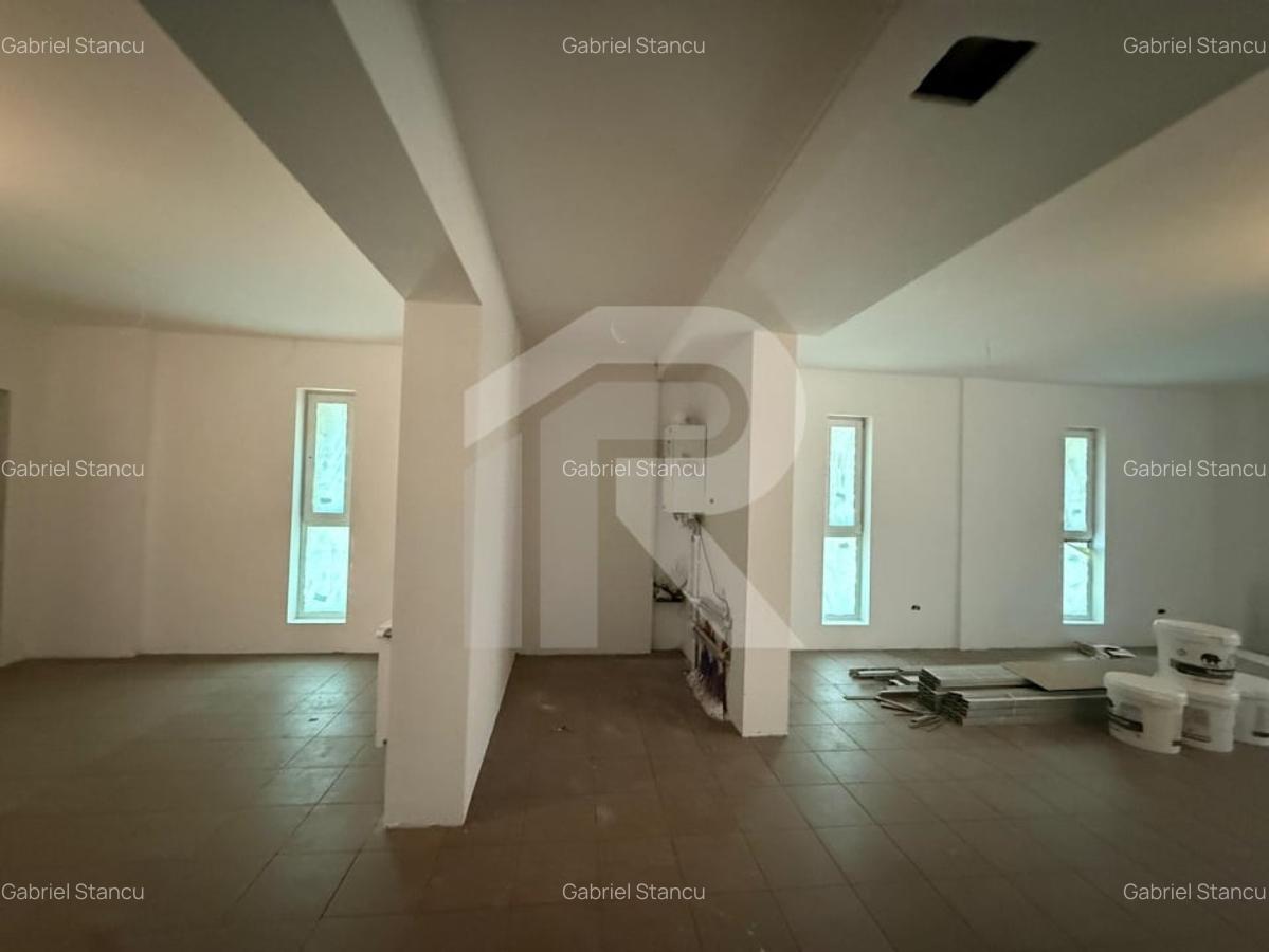 Spatiu Comerceial , parter bloc nou construit , zona Nerva Traian - 7