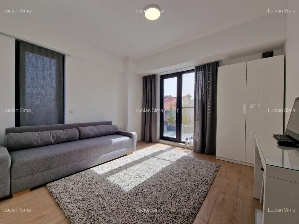 De Vanzare! Apartament tip penthouse cu vedere panoramica - 9