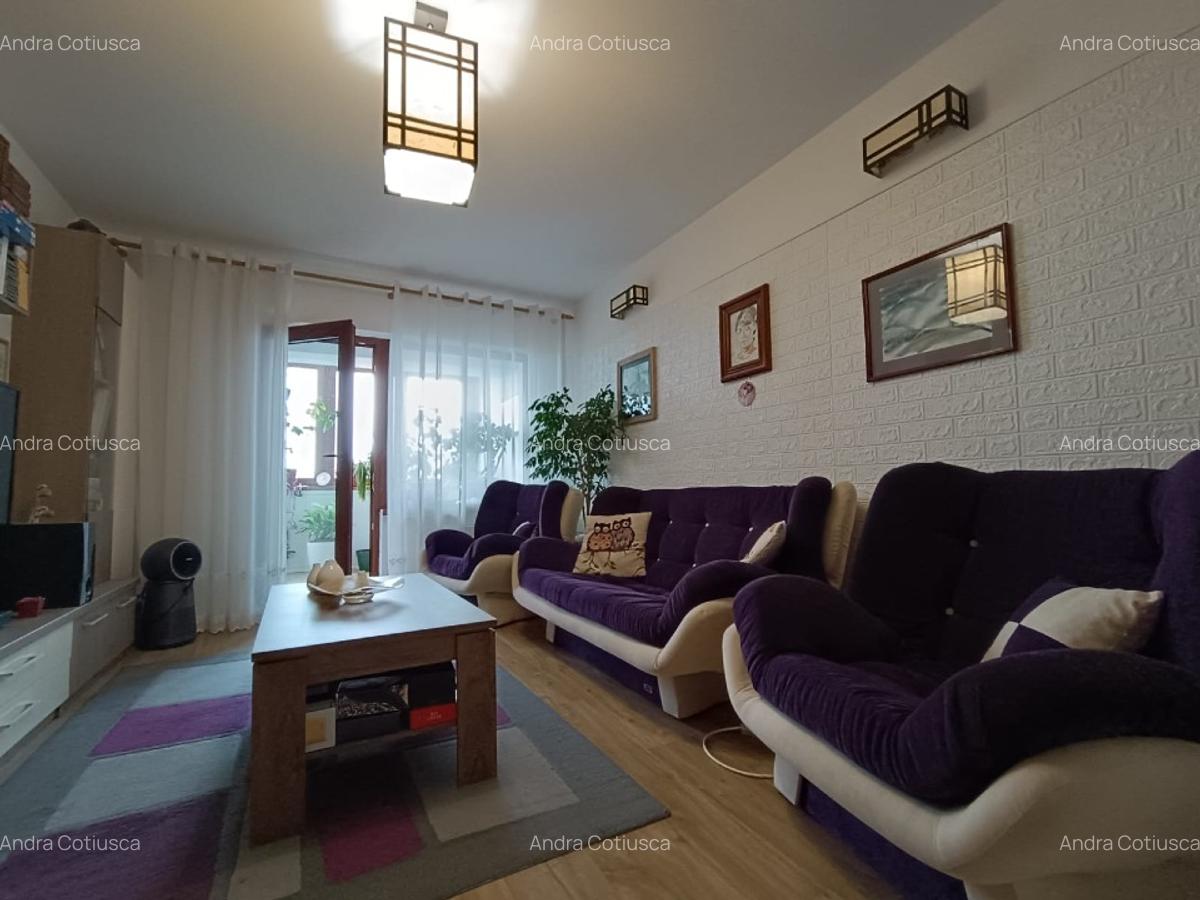 Apartament 4 camere, situat central, Deva - 1