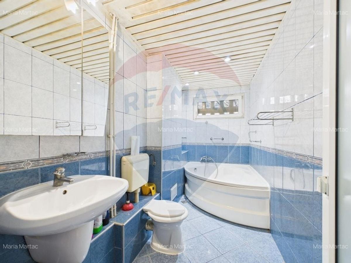 Apartament cu 4 camere de vanzare - Zona Nicolae Grigorescu - 30