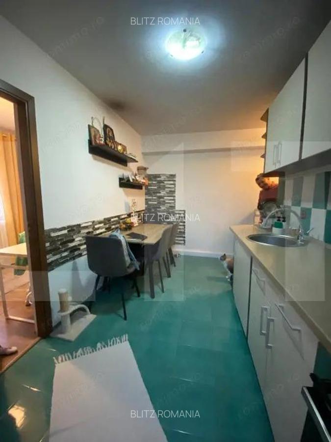 Apartament 3 camere, 42 mp, zona Sagului - 2