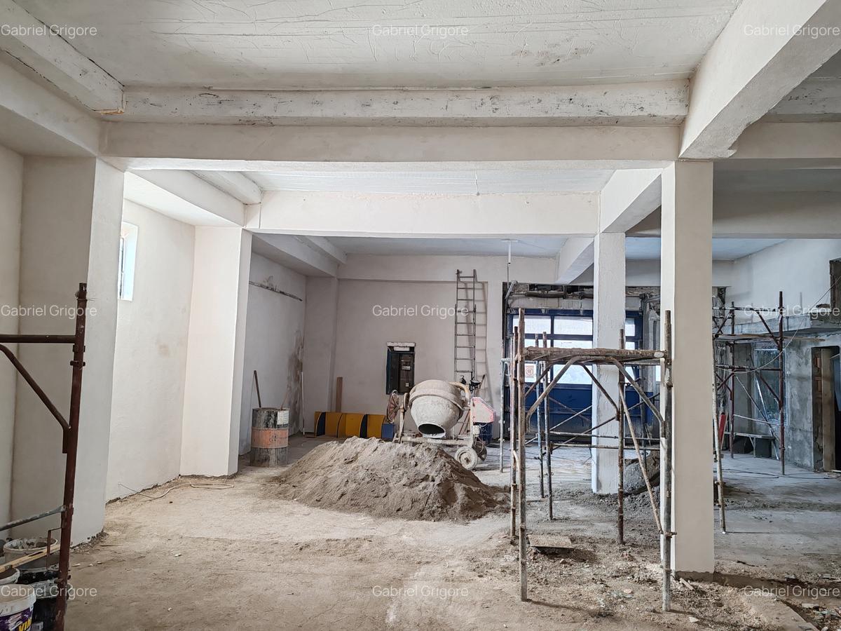 Spațiu comercial, 350 mp în Central - 8