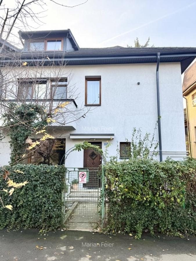 Inchiriere apartament 3 camere zona  Primaverii - 2