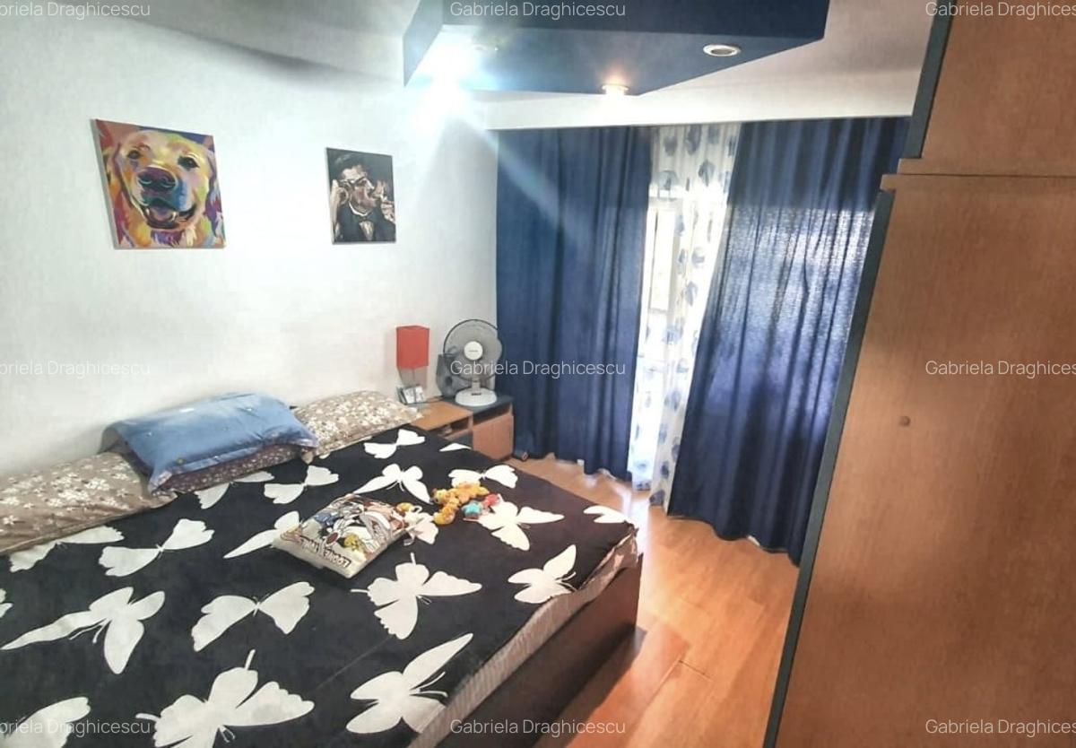 Apartament cu 4 camere decomandat în Colentina - 8