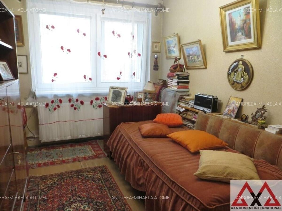 Apartament 3 camere Drumul Taberei - Bd. Timisoara - etaj 3, acces metrou - 11